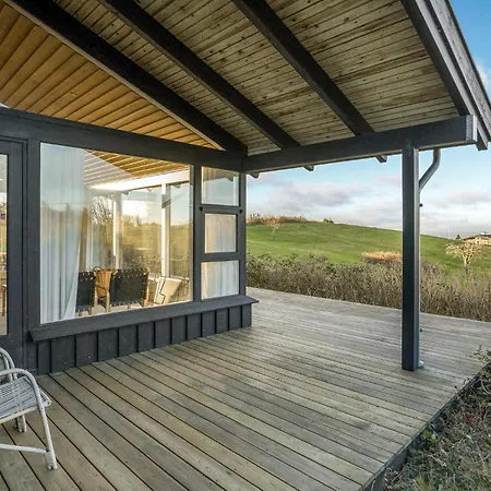 Сasa de vacaciones 3 Bedroom Lovely In
