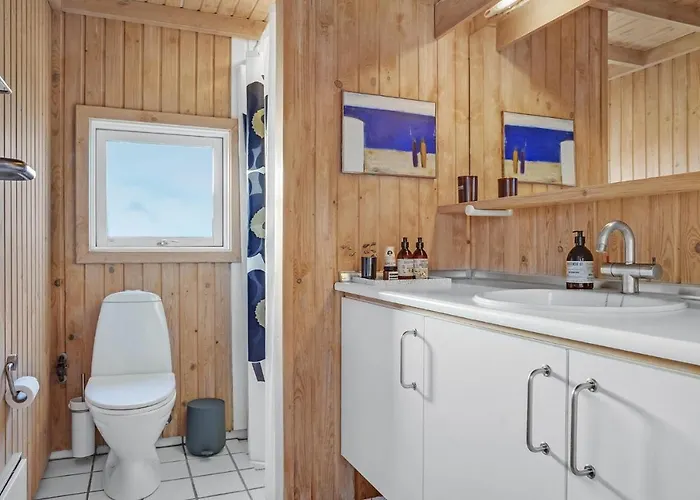 3 Bedroom Lovely In Knebel